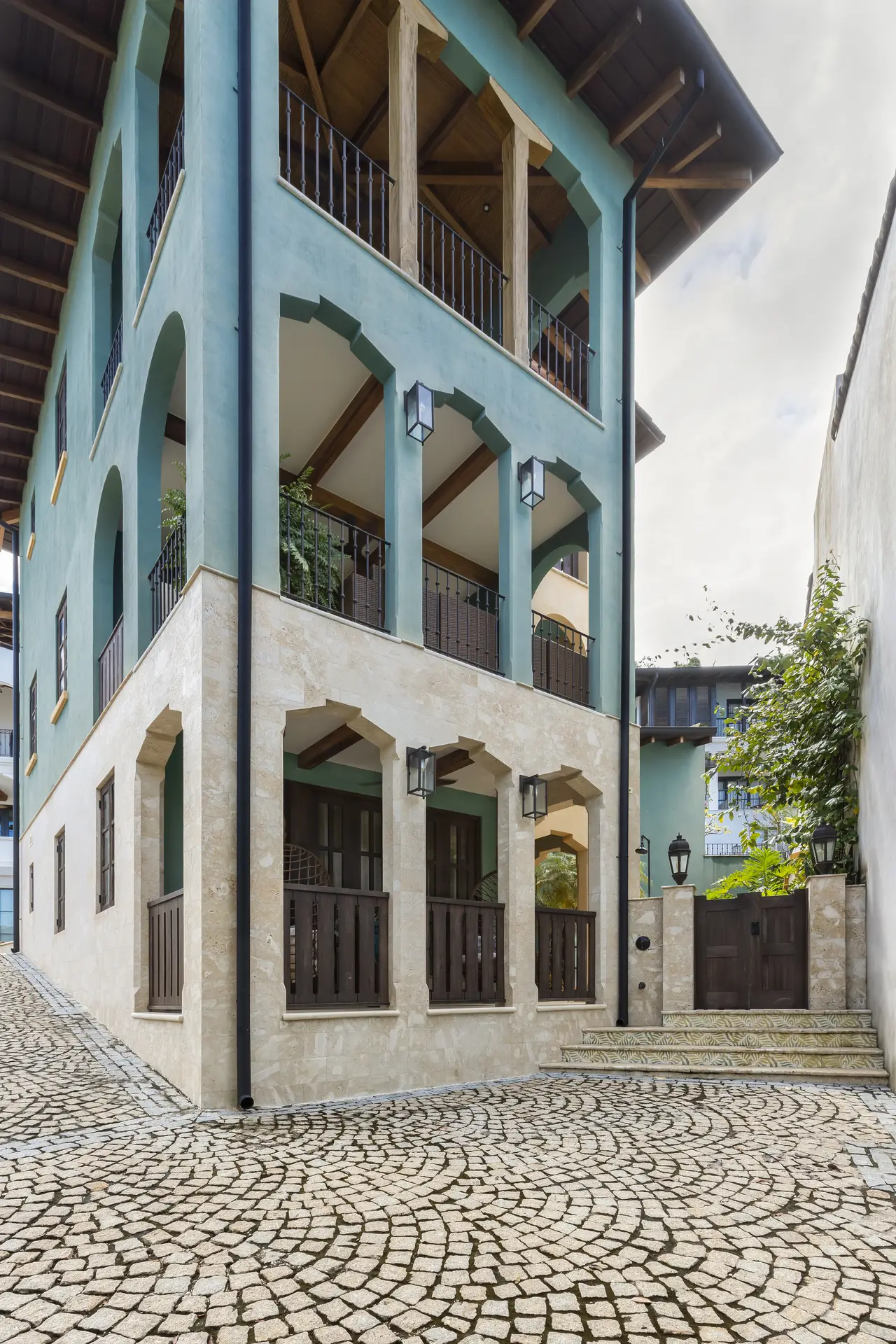 Casa Menta — feature view