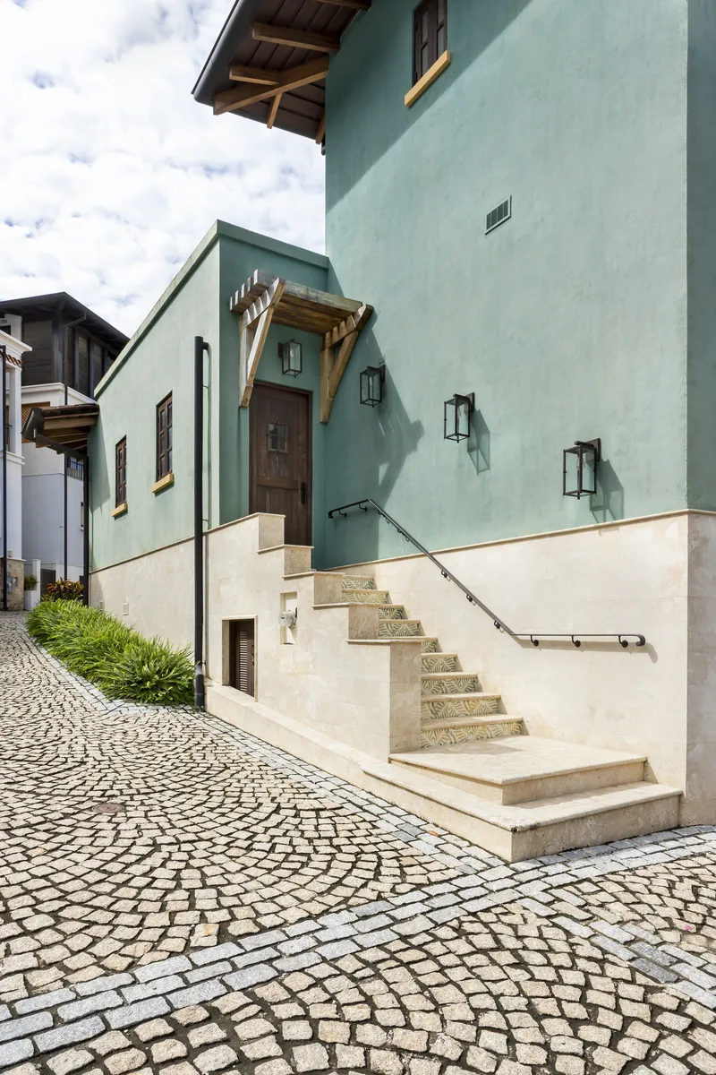 Casa Menta — detail